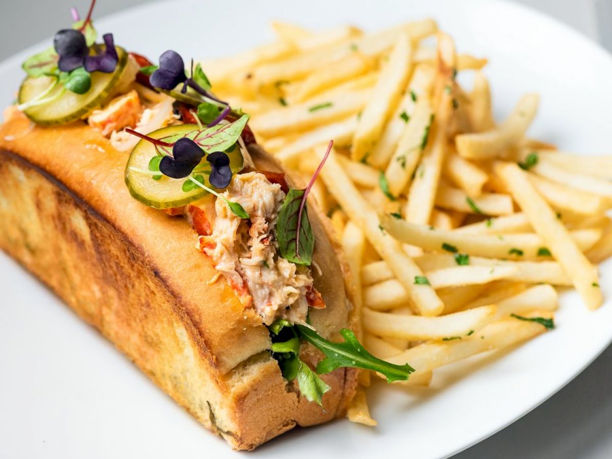 lobster roll and fries