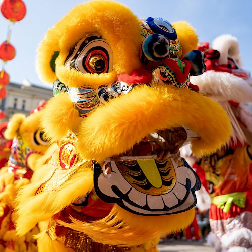 Chicago chinatown lunar new year parade