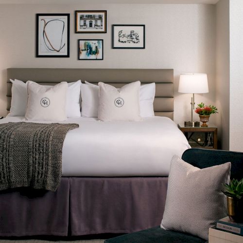 Claridge House Chicago, Tapestry Collection by Hilton