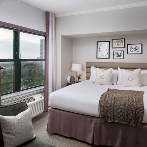 Claridge House Chicago, Tapestry Collection by Hilton