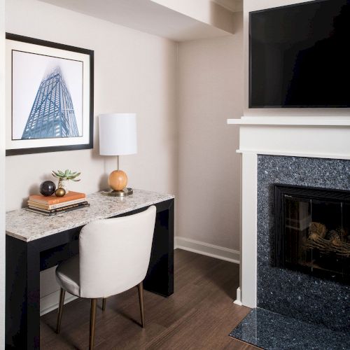 Claridge House Chicago, Tapestry Collection by Hilton