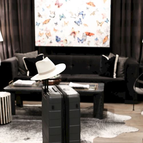 Claridge House Chicago, Tapestry Collection by Hilton